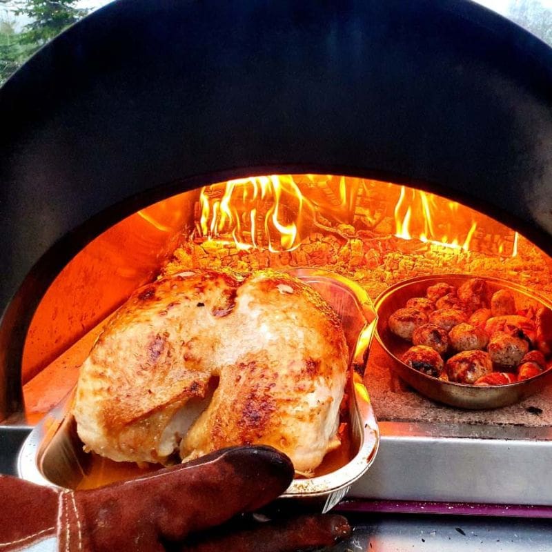 Igneus Classico Wood Fired Pizza Oven Pro Bundle