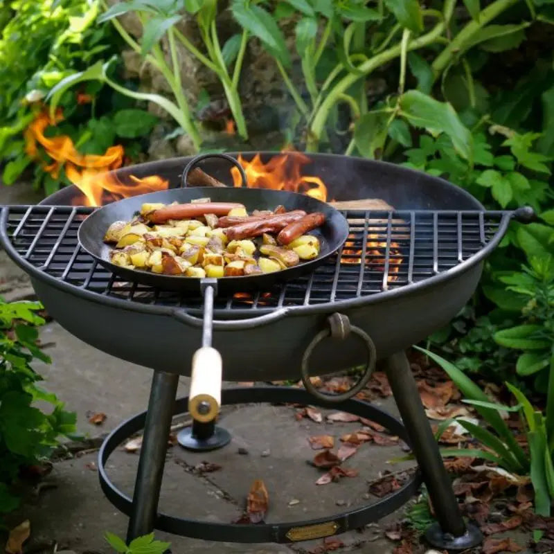 Firepits UK Long Handled Pan   