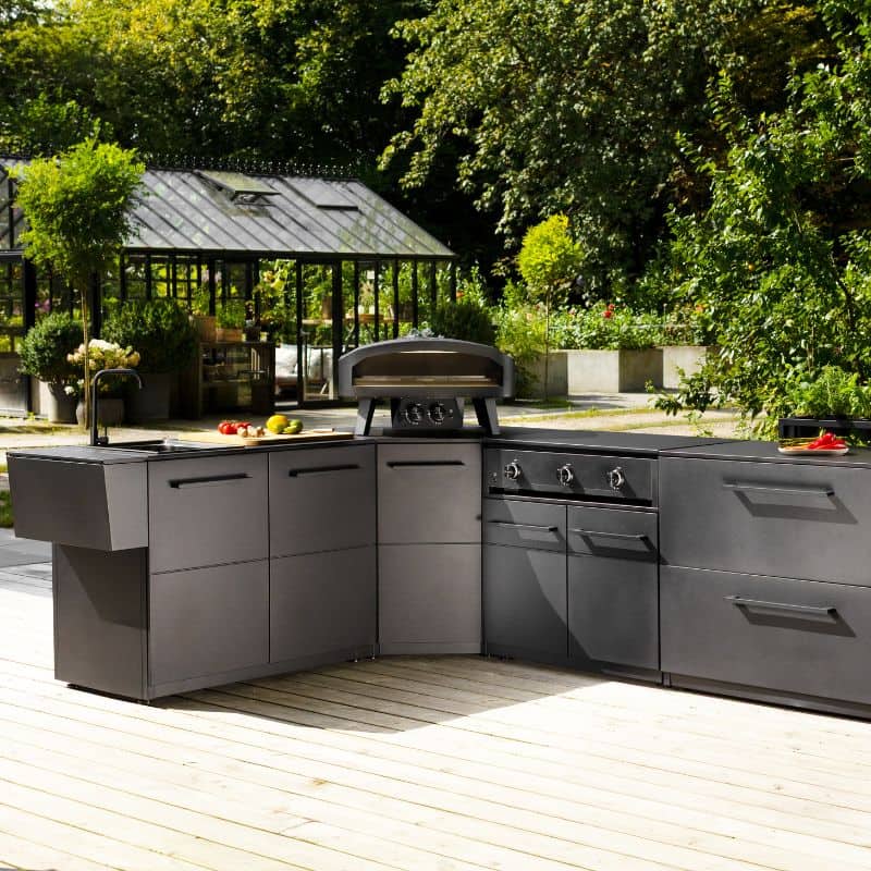 Cozze Gas Pizza Oven 24" - Black Edition