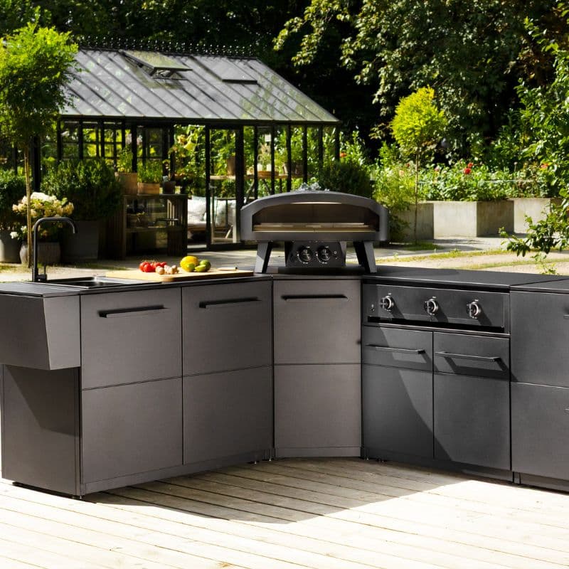 Cozze Gas Pizza Oven 24" - Black Edition