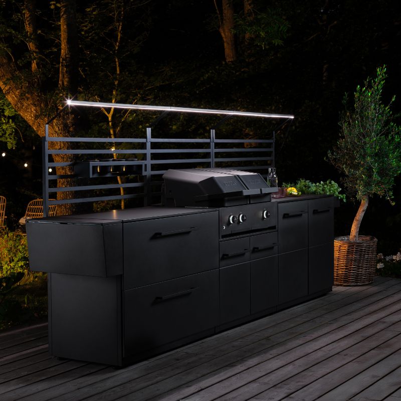 Cozze Quattro 900 Gas Grill