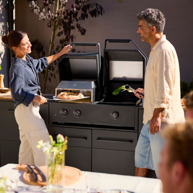 Cozze Quattro 900 Gas Grill