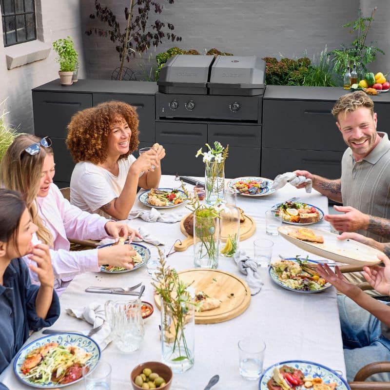 Cozze Quattro 900 Gas Grill