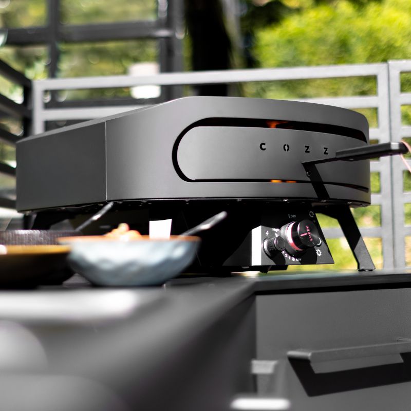 Cozze Rotate Gas Pizza Oven 17" - Black Edition