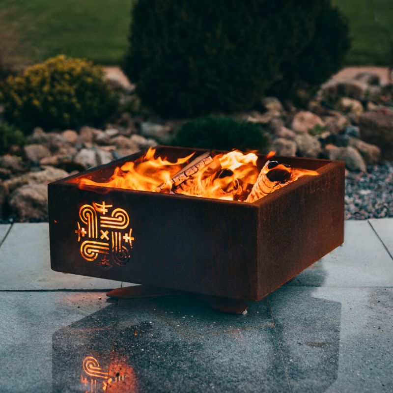 GrillSymbol Piazza Fire Pit Corten Steel